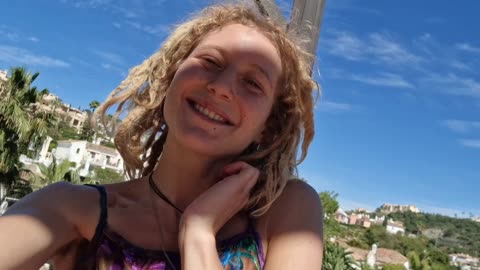 How we spent 24h in a €20,000,000 Mansion for Free