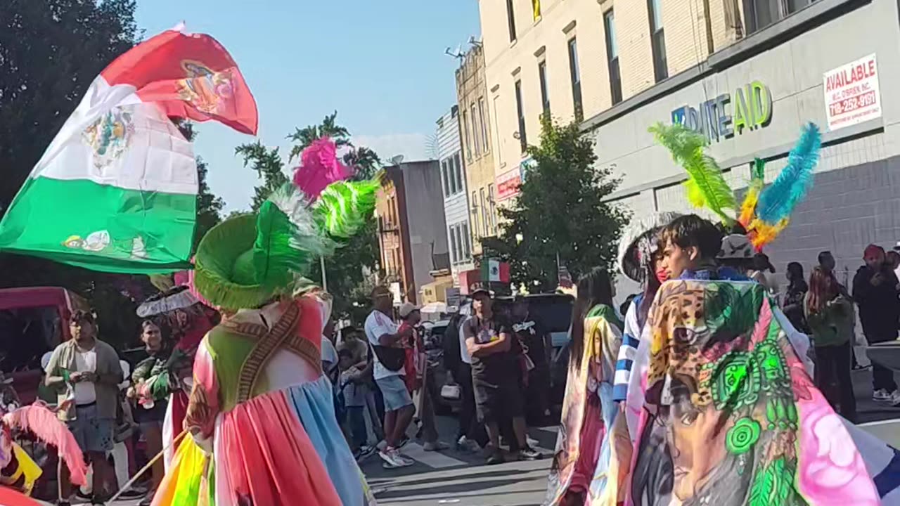 México 🇲🇽 + Palestina 🇵🇸 + Puerto Rico 🇵🇷.