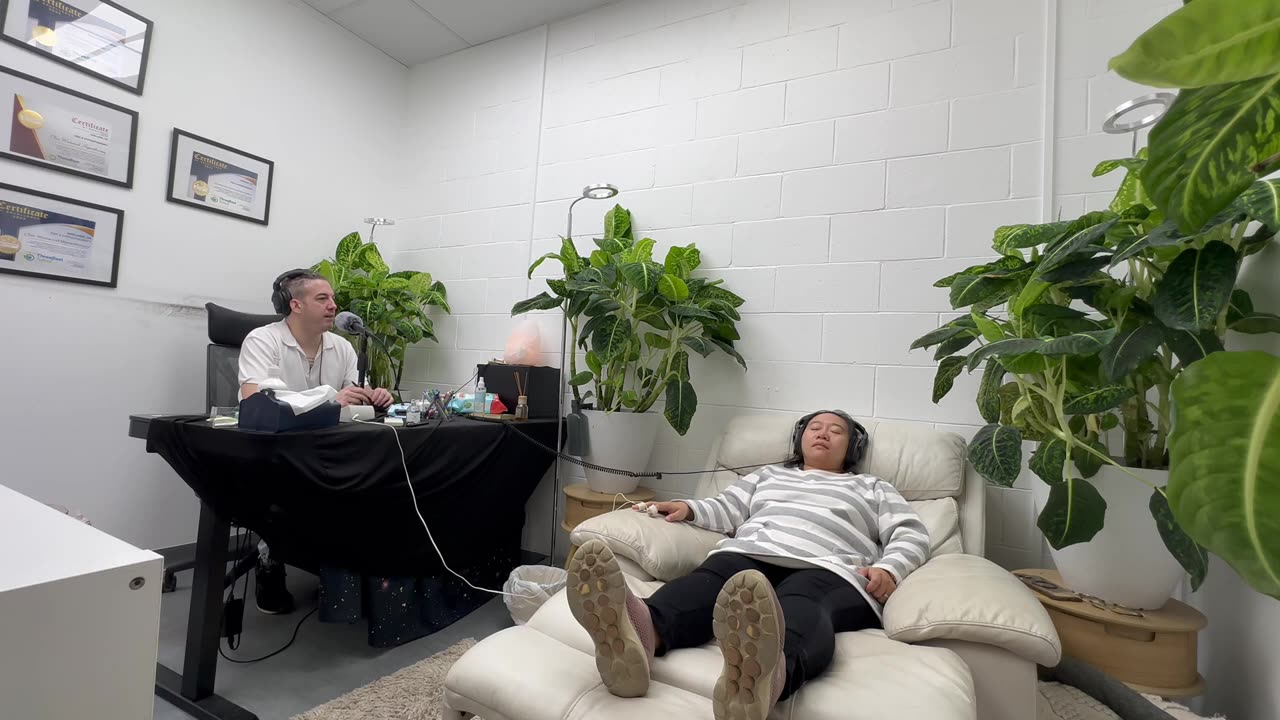 Empowering Calm & Confidence | Guided Hypnotherapy