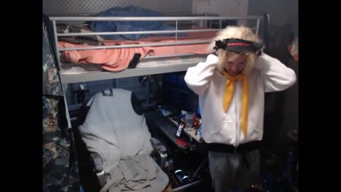 Oddbod isn't happy about the current state of stream stars. Chumby is cooking him alive.
