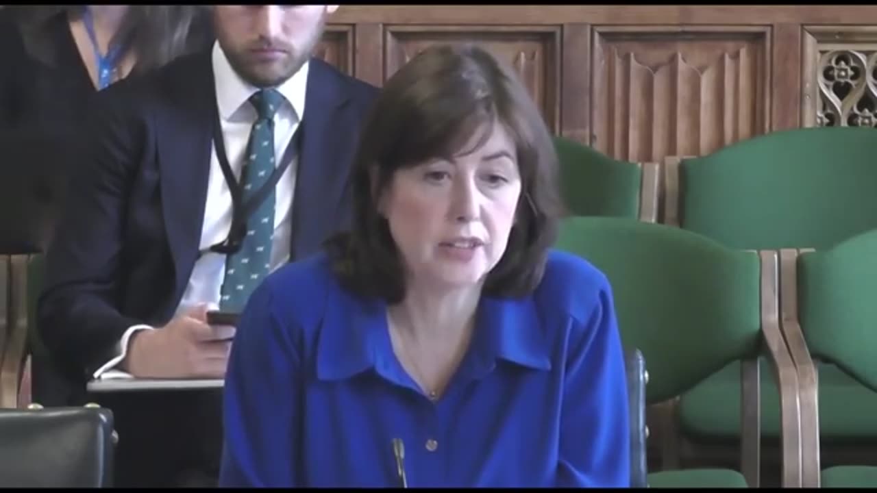 Argument ERUPTS as this MP tells Lucy Powell She has no Idea what she doing