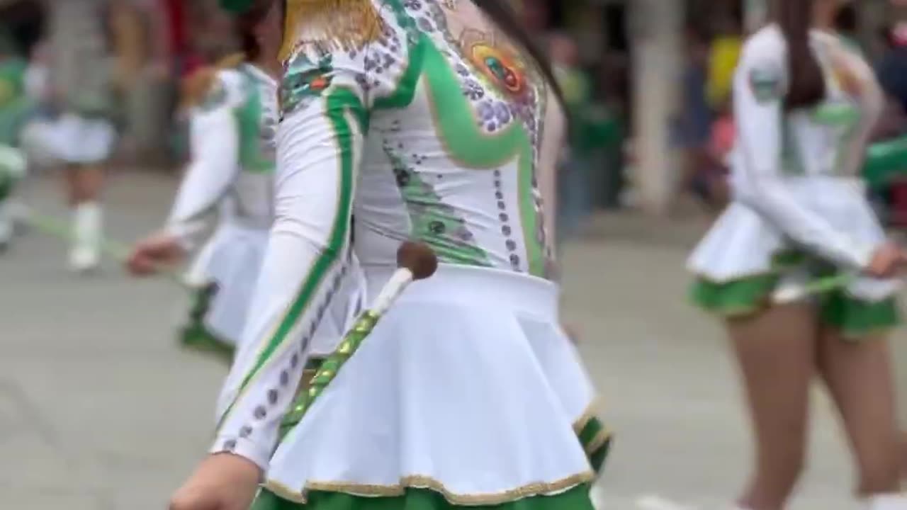 Bastonera simpática ✅❤️😻