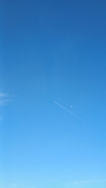 drac democrat fake moon and chem trail #chemtrail