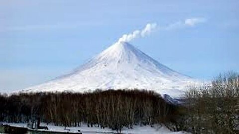 ტელეგრამი. 600 წლის შემდეგ კამჩატკაზე კრაშენინიკოვის ვულკანი ამოიფრქვა. 03. 08. 2025