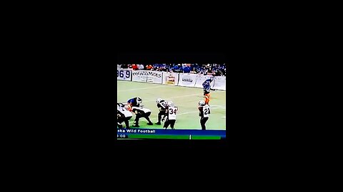 Arena football game one handed catch