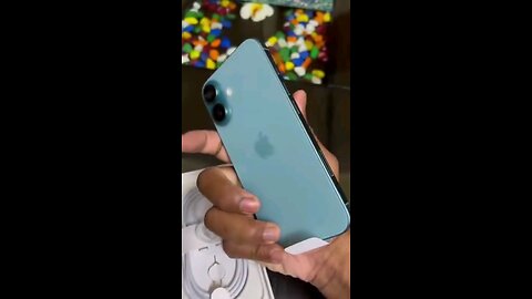 iPhone 16 Teal 🩵 Green