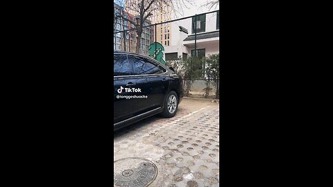 How to make the car unable to lock