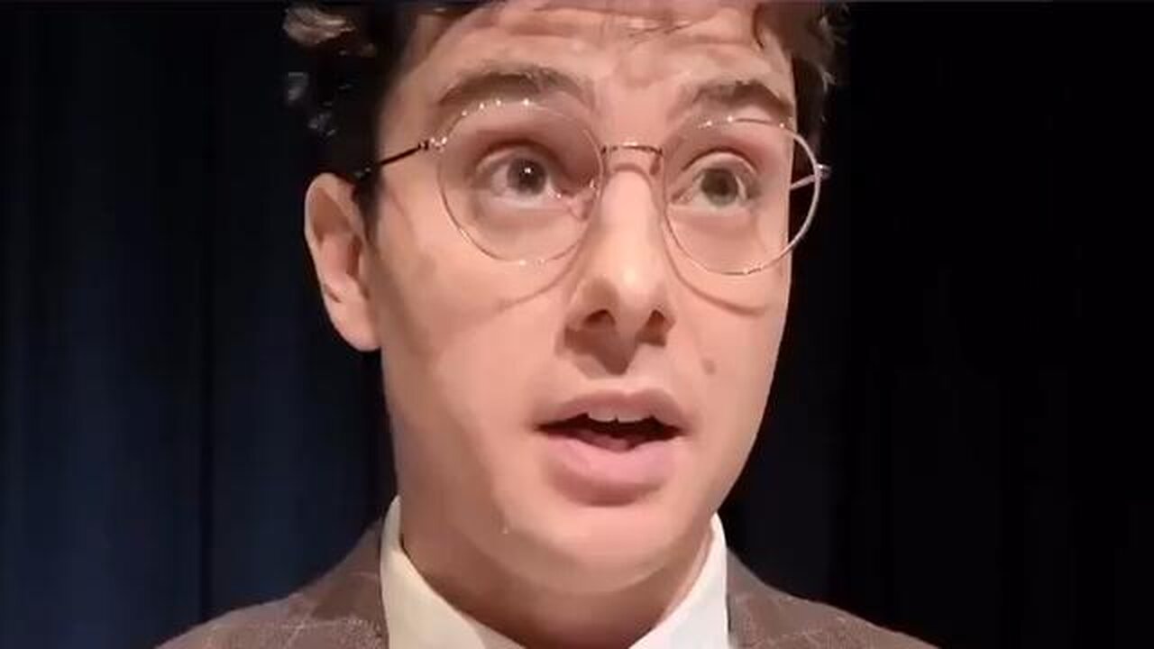 Guest speaker makes speech in the retarded language of GenZ