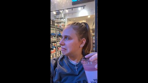 LA RATTA 🐀 #JessicaPalmadessa #EggplantWarz🍆 #Hollywood🎬 #FigStreet👱🏼‍♀️ #OnlyFans🥵 #LoLCoWs