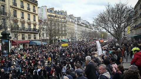 LIVE aus Paris: Protest für Frieden
