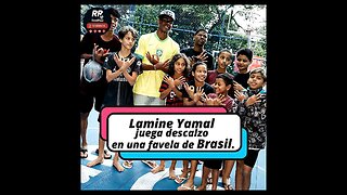 LAMINE YAMAL 🤩⚽ DESCALZO JUGANDO EN ROCINHA DURANTE SUS VACACIONES 🇧🇷