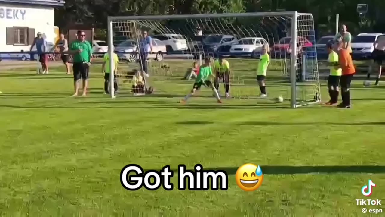 🤣✨ The Old Razzle Dazzle Trick You Have To See! | FunFM