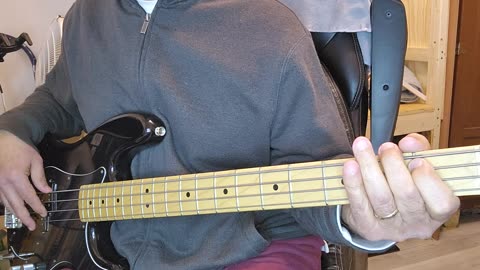 Kim Carnes - Bette Davis Eyes Bass Cover