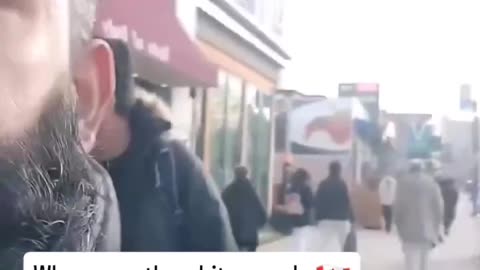 Canadians in Niagara Falls, ON ?