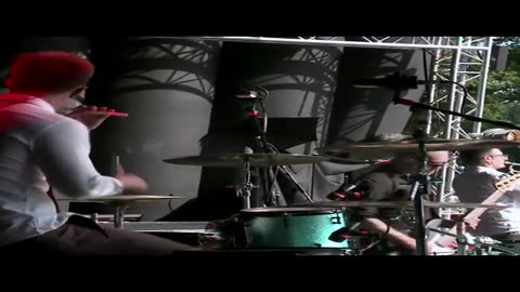 Dub Pistols - Running In A Cyclone LIVE WARPED TOUR 2000 HD