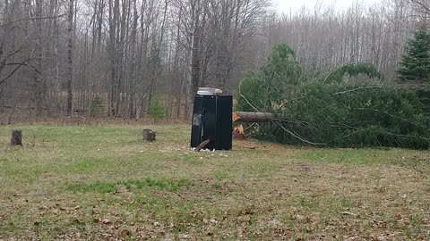 RedNeck Gets Rid Of Old Fridge