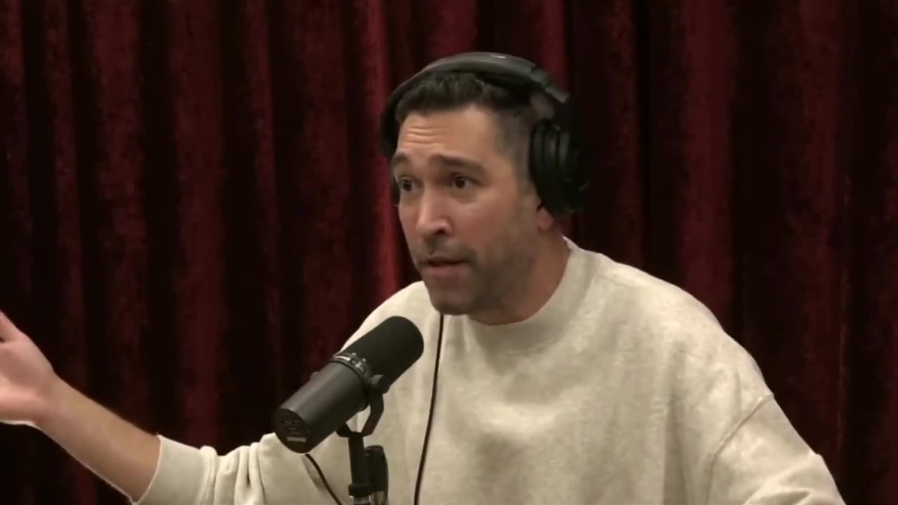 Senator: CIA Rules America - Dave Smith with Joe Rogan
