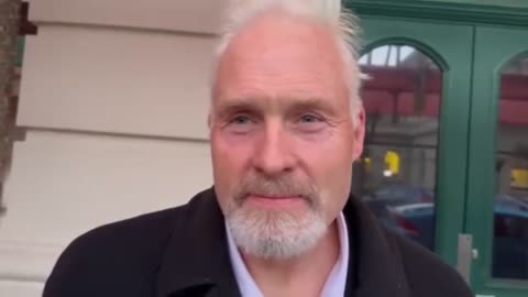 NZ Gov Persecution & Vaccine Cover-Up? Barry Case Exposed | MediaCorrect