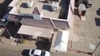 Tunele znalezione pod opuszczoną restauracją KFC.