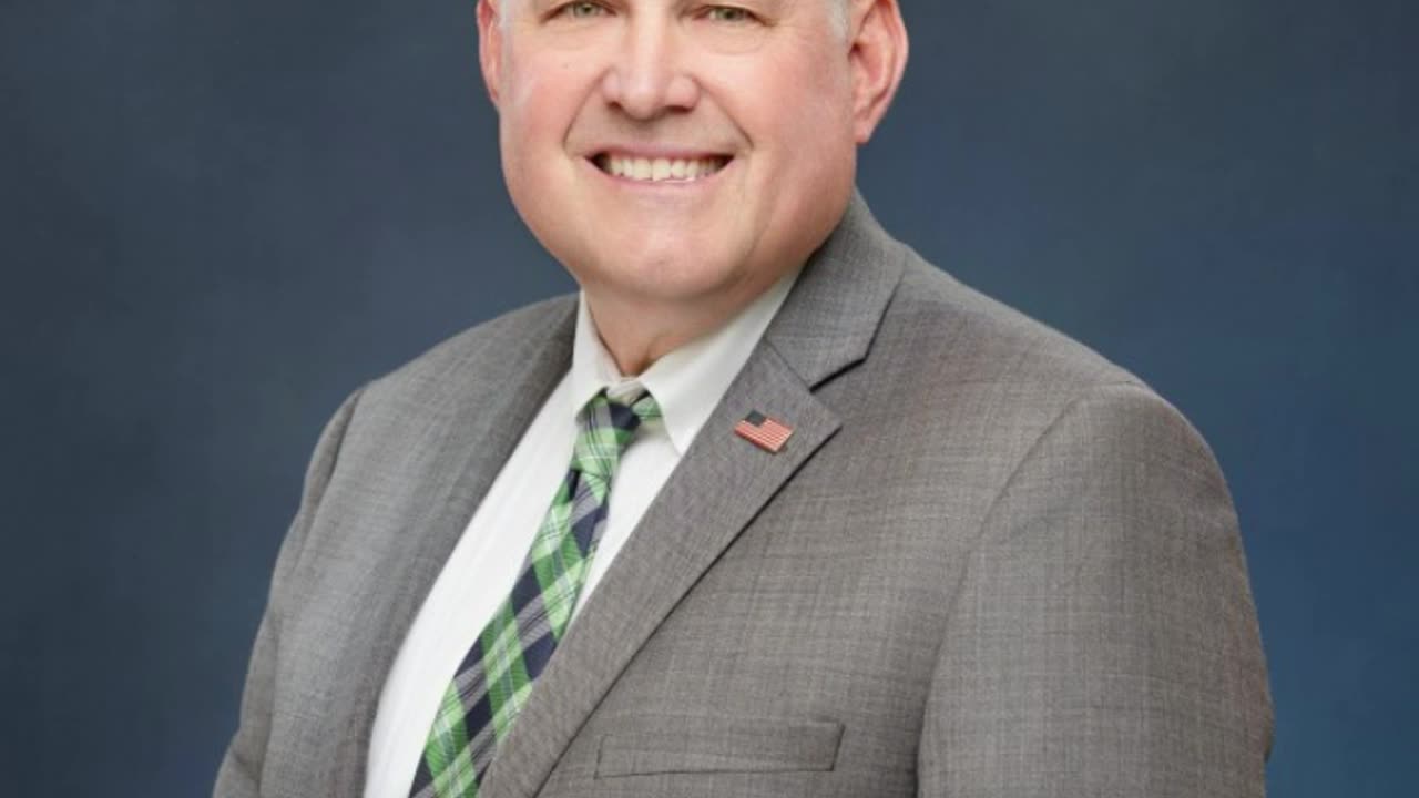 Fresno Ophthalmologist Dr. Steven Fogg on the Marc Kapetan Show.