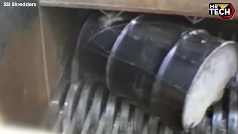 Crushing & Shredding Machines That Obliterate Anything- A Beautiful Thing To Watch