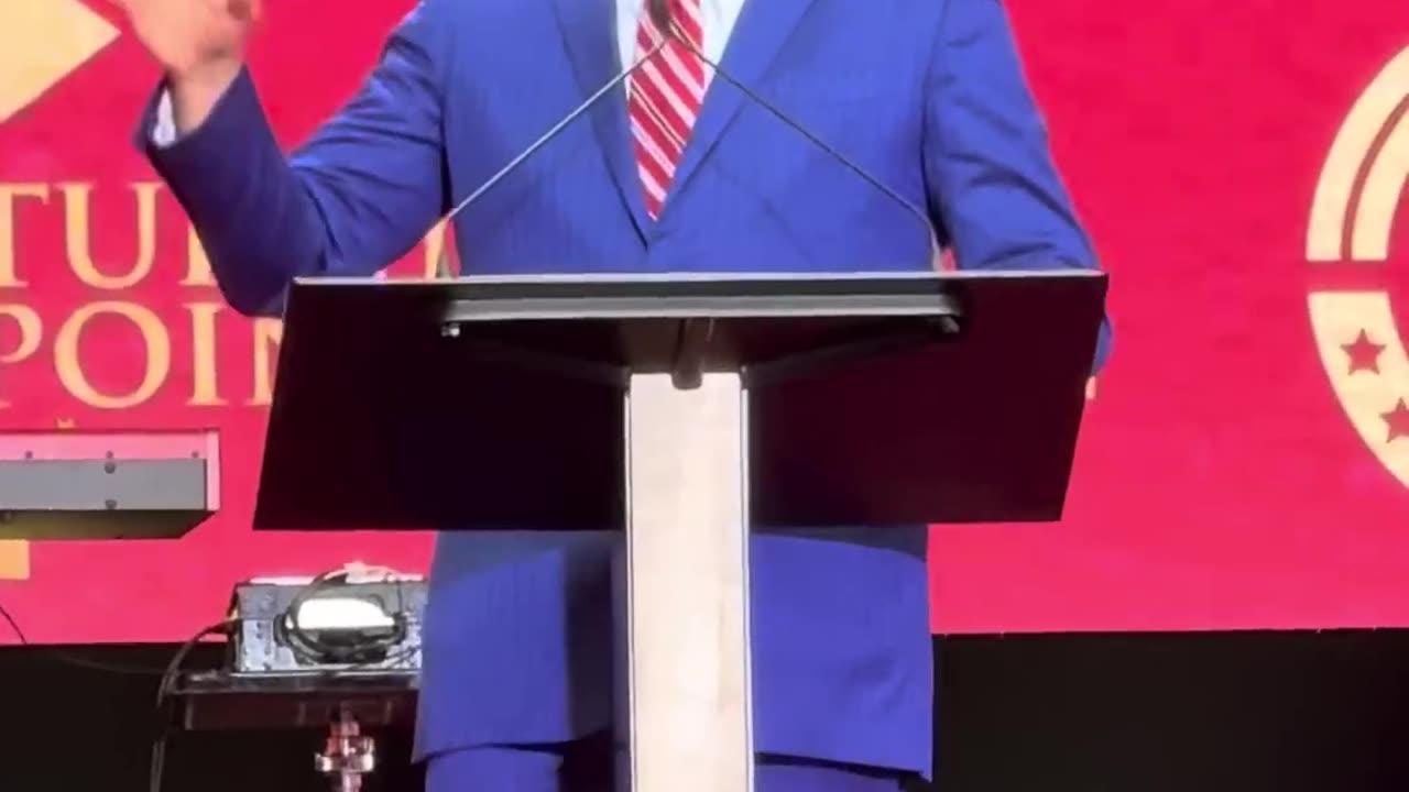 Charlie Kirk’s pastor speaks at the memorial