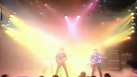 Golden Earring - When The Lady Smiles = Live 1985