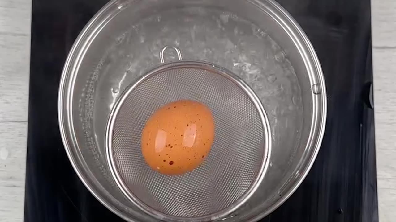 You’ll never boil eggs the same again 🥚