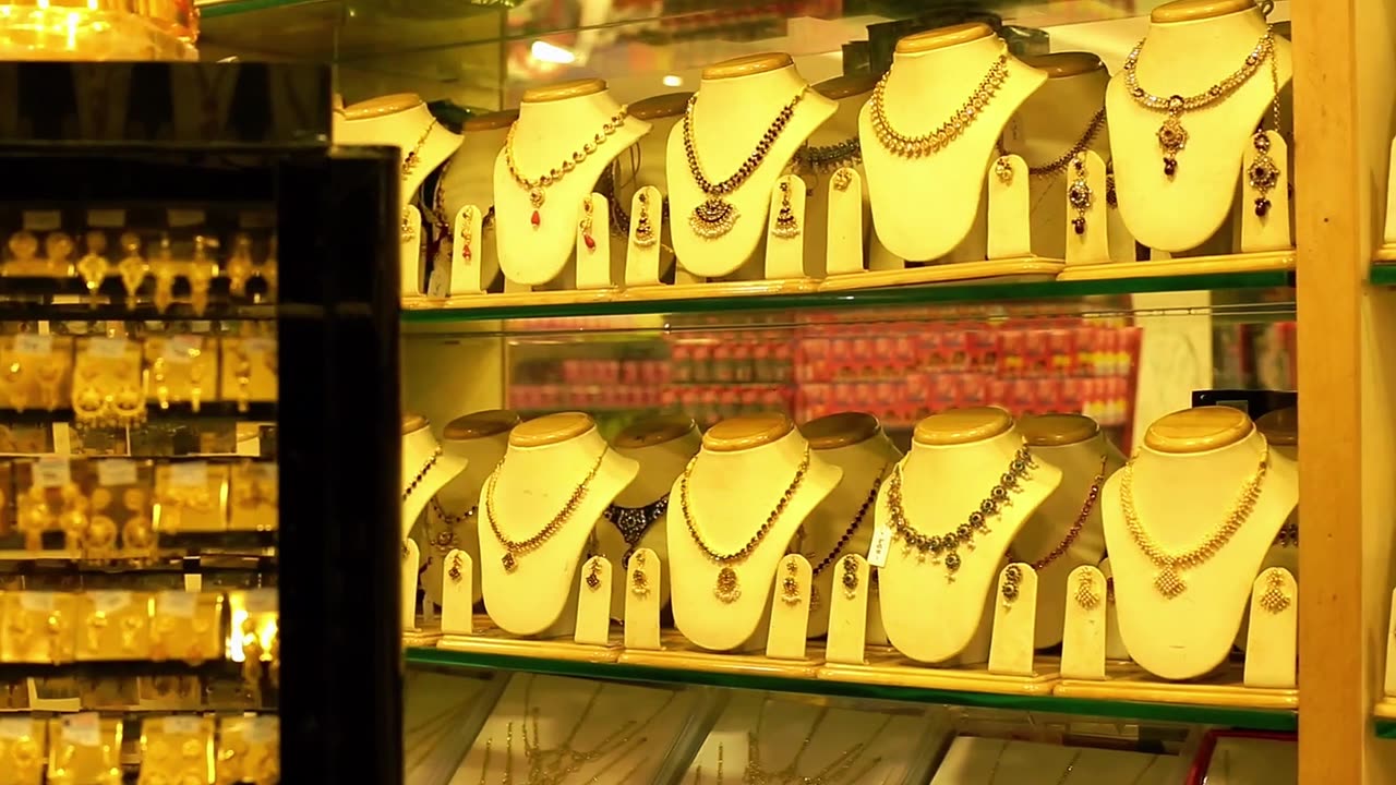 Why Physical Gold Gives You Control When Banks Can Freeze Your Money