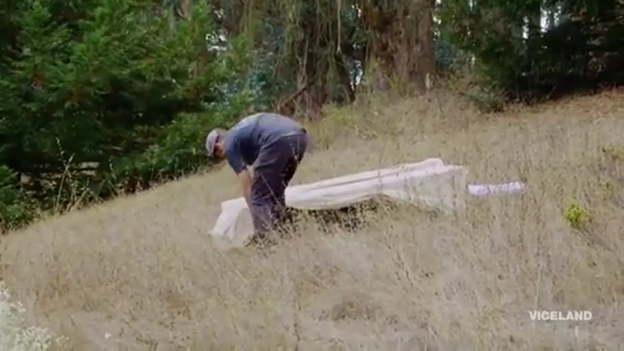 King Of The Road - Season 01 Episode 06 - Midway Point