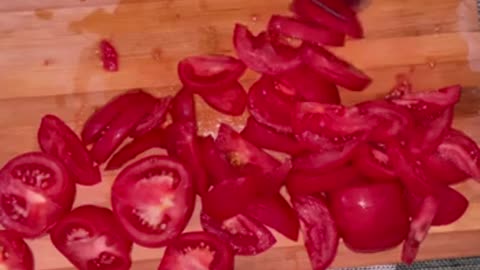 🍅👍 Ukraine Russia War | Amputee Soldier Prepares Salad | RCF