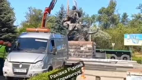 🏙️💥 Ukraine Russia War | Monument to Dnieper Flotilla Destroyed in Kremenchug | RCF