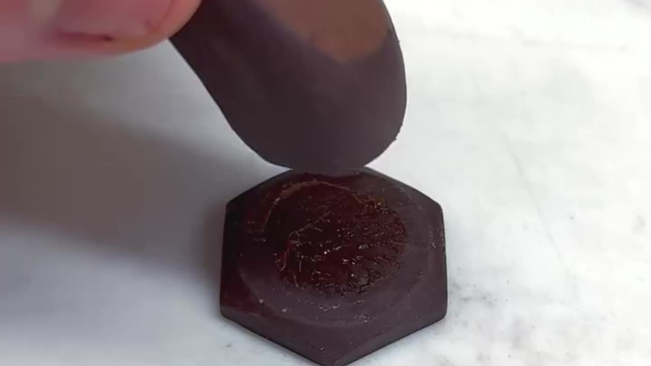 INCREDIBLE! 👀 WHAT THIS MAN CAN MAKE OUT OF CHOCOLATE !