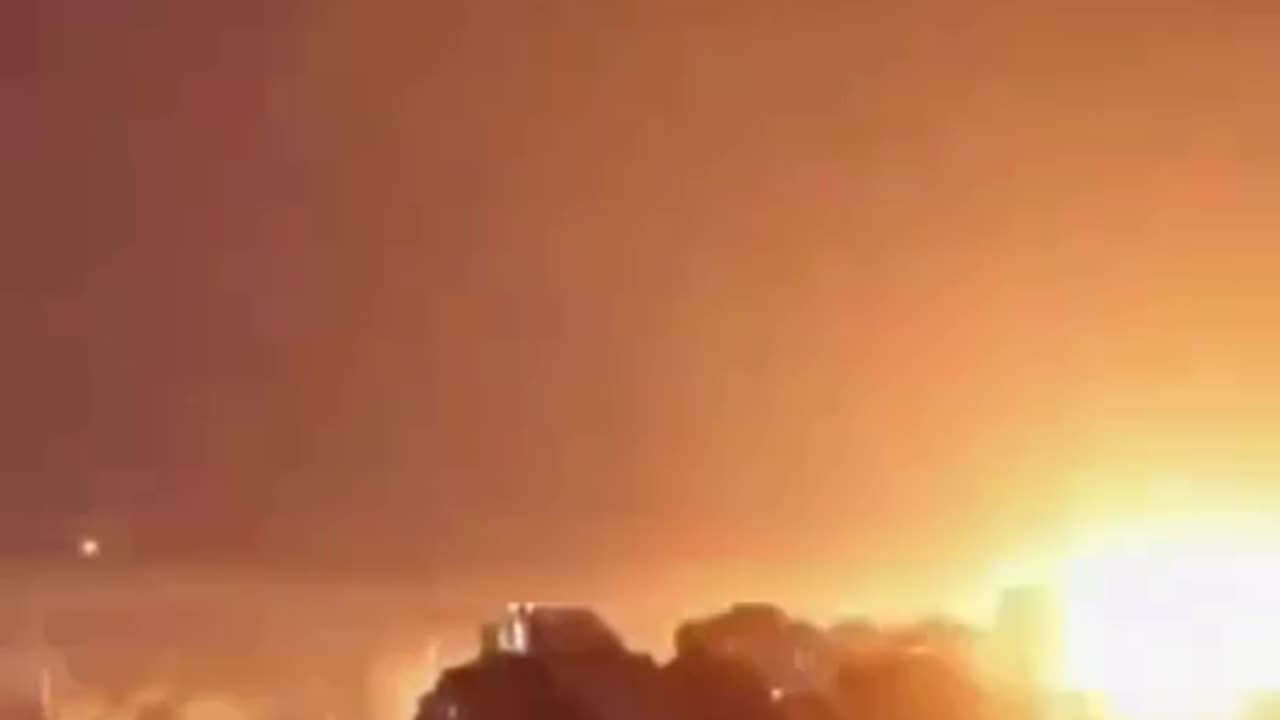 🚀⚠️ A house in the Svyatoshynskyi district of Kyiv was hit by a North Korean KN-23, - Reuters