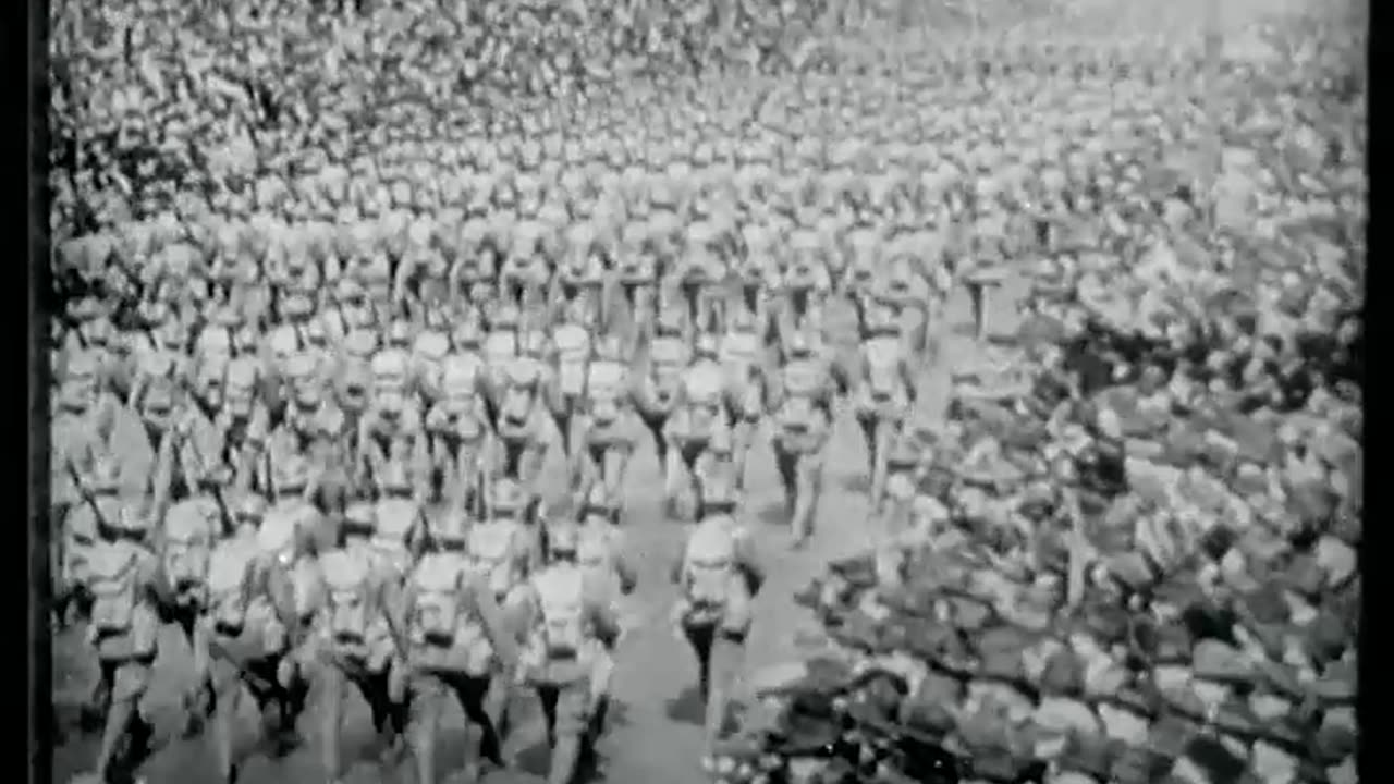 [PATHE NEWSREEL EXCERPTS] - [PATHE NEWSREEL EXCERPTS] - cbs-cbswwi-84