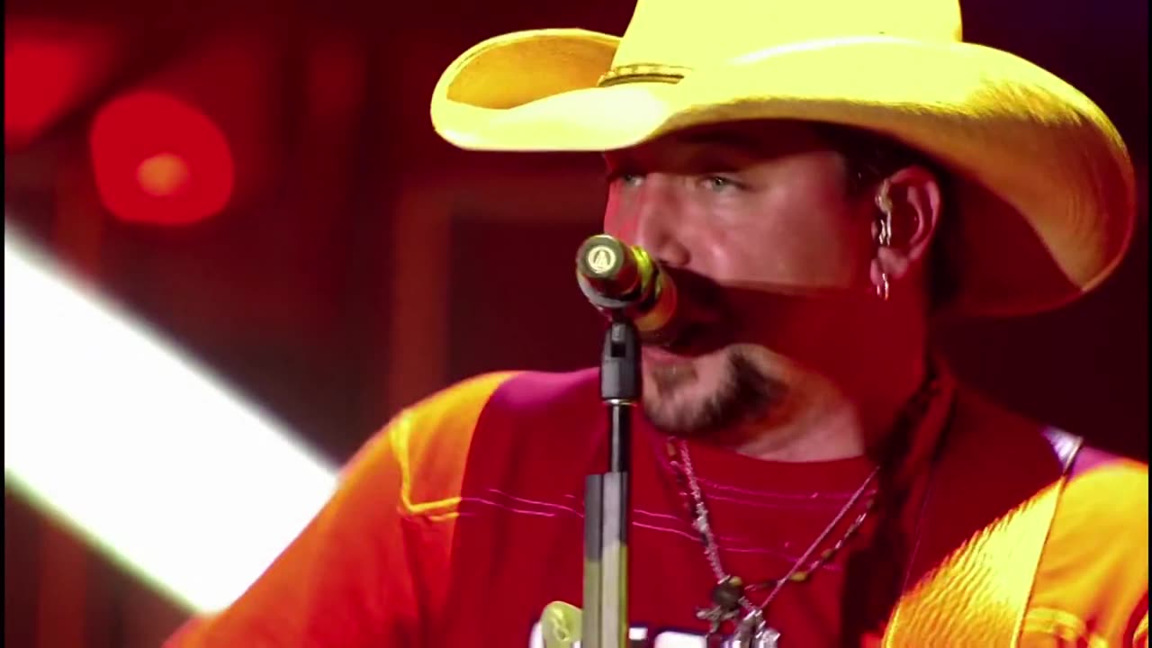 Amarillo Sky - Jason Aldean (live)