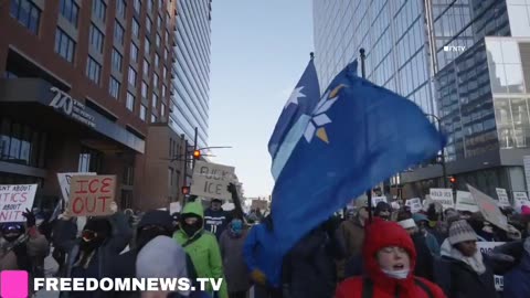 🧨Hundreds of white liberals have STORMED the streets of Minneapolis🧨