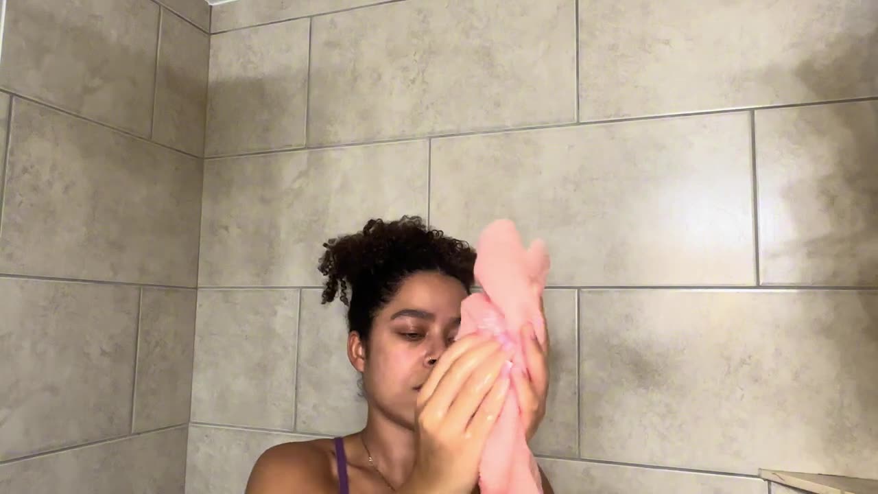 Body care routine| smooth + glowing skin, exfoliation & discoloration.