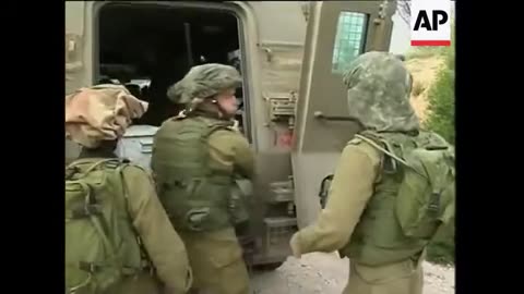 Israeli troops clash with militants inside Gaza Strip