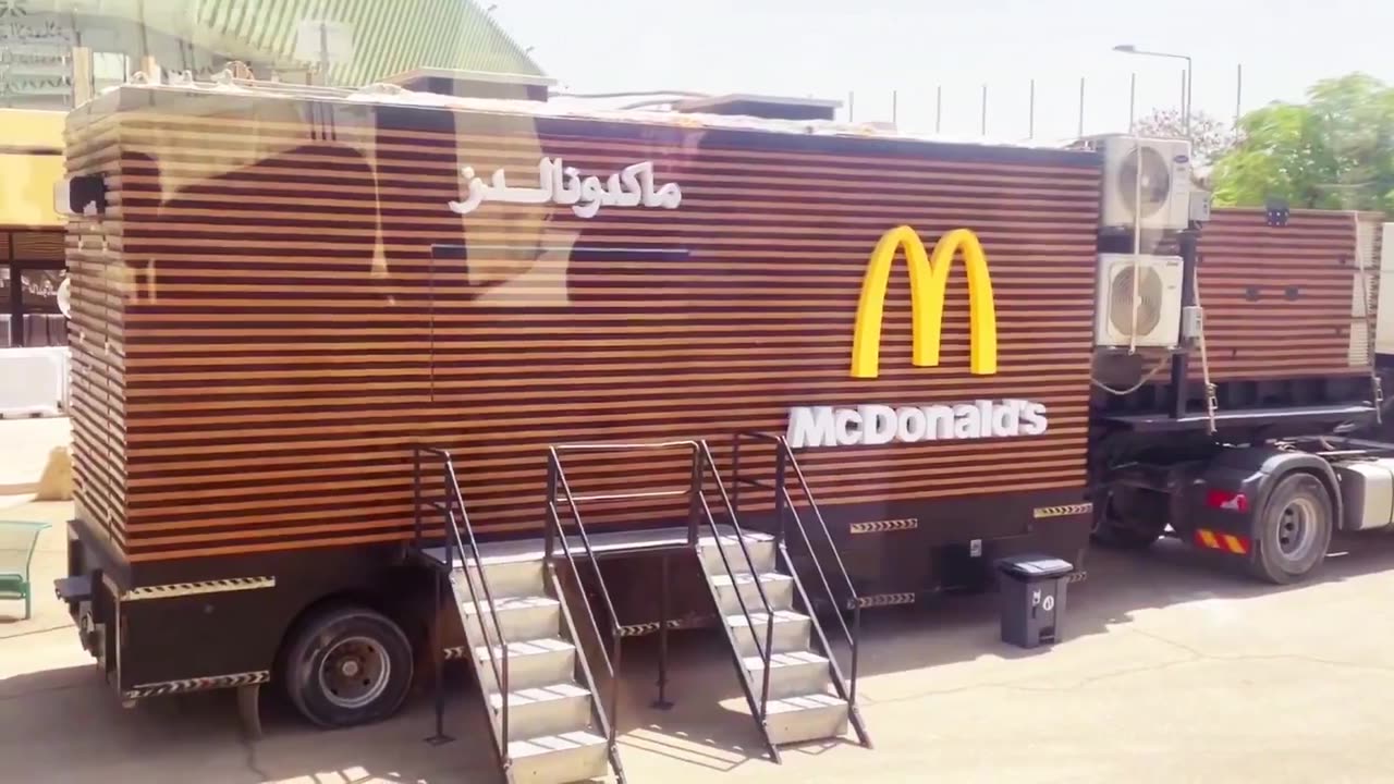I TOLD THEM I WANTED FRESHLY MADE MCDONALD'S!!!🍔🍟😂