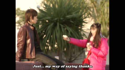 Usagi & Mamoru sailor moon live action act 21 Shino brings Usagi meat bun to cheer her up
