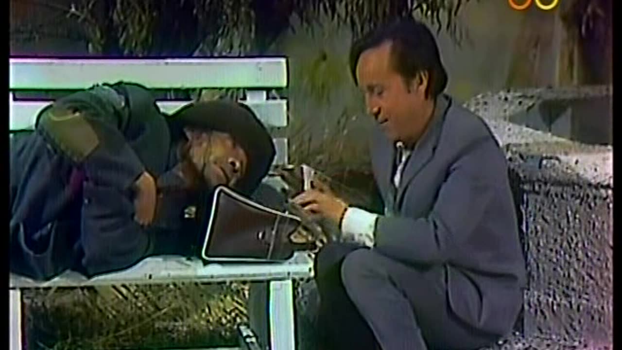 El Chavo del 8 - 1973x05 El limosnero con garrote / El ropavejero / El peso