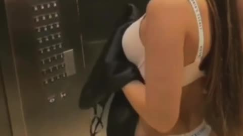 Sexy Fit Girl In the Elevator