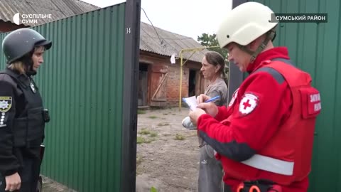 🚑🔍 Ukraine Russia War | Volunteers and Police Search for Residents in Evacuation Zone of Krov… | RCF