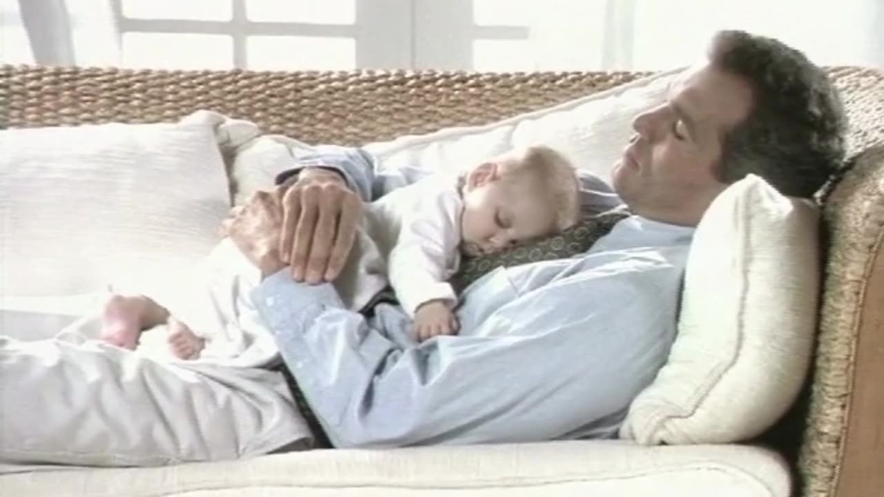 Comercial Banesco Bebé 2001-2002