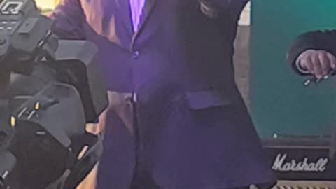Tenor mexicano Alfredo Carrillo celebra la Independencia de México en NYC. 3de4