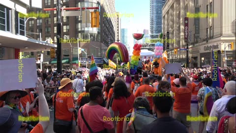 Pride Toronto Parade 2025 - Timelapse edition (including brief sweeper truck parade)