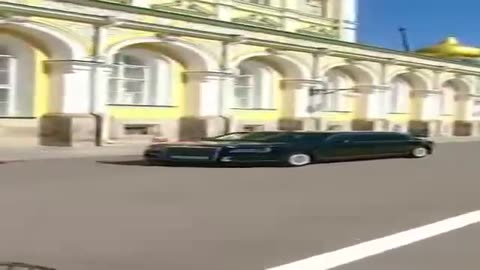 Wide Putin Walking (actual full version) - FlobySop64
