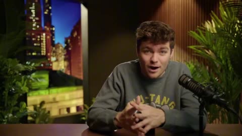 Nick Fuentes REACTS to: "the LA RIOTS & LOOTING"