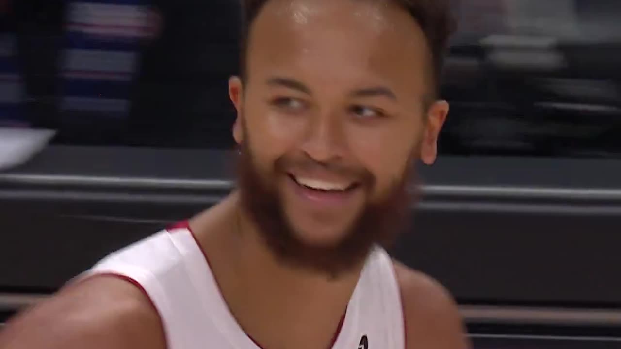 NBA - AWESOME! 🔥 Anderson BEATS THE CLOCK 2 TIMES in a row from the corner!